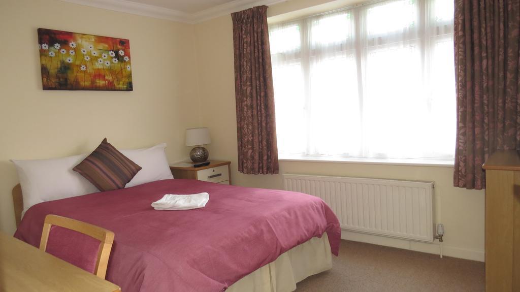 Montrose Guest House Romford Ngoại thất bức ảnh