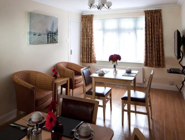 Montrose Guest House Romford Ngoại thất bức ảnh