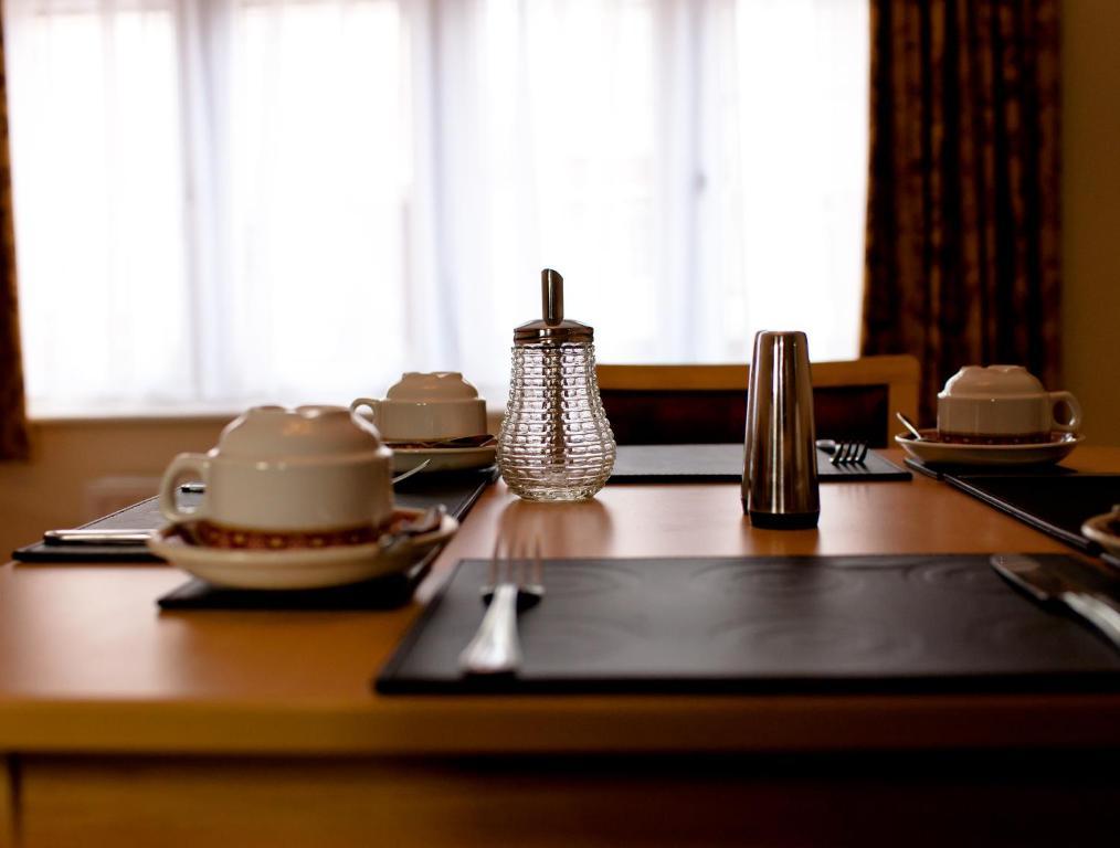 Montrose Guest House Romford Ngoại thất bức ảnh