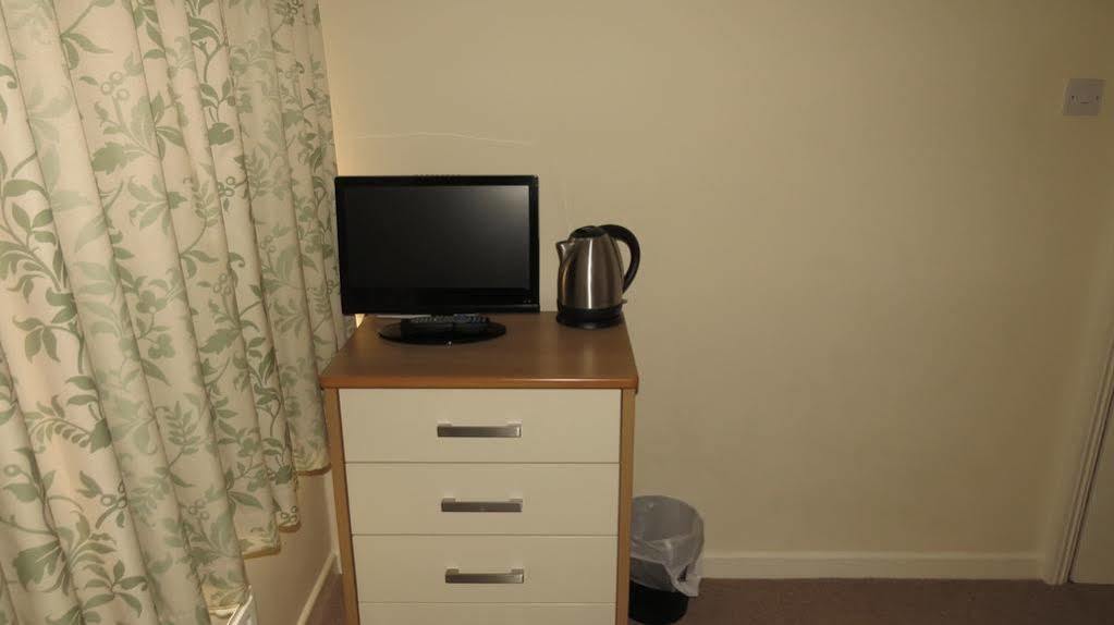 Montrose Guest House Romford Ngoại thất bức ảnh